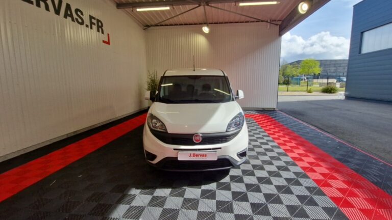 Fiat Doblo Cargo 1.6 MULTIJET 105 PRO LOUNGE - Image 02 (July 7, 2026)