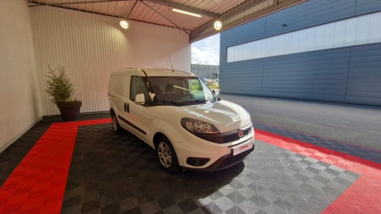 Fiat Doblo Cargo 1.6 MULTIJET 105 PRO LOUNGE - Image 03 (July 7, 2026)
