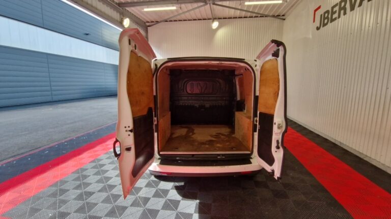 Fiat Doblo Cargo 1.6 MULTIJET 105 PRO LOUNGE - Image 09 (July 7, 2026)