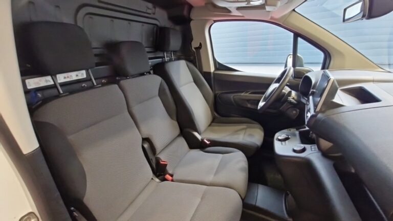 Citroën Berlingo M 1000 PURETECH 130 SS EAT8 WORKER - Image 13 (July 7, 2026)