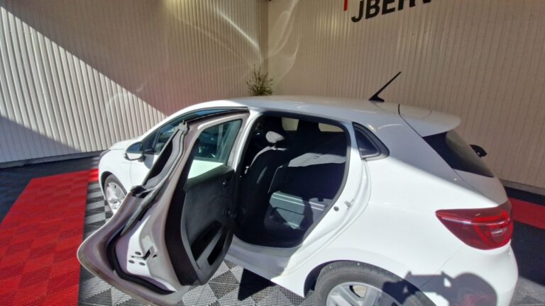 Renault Clio V Société Business E-TECH 140 -21 - Image 12 (July 7, 2026)