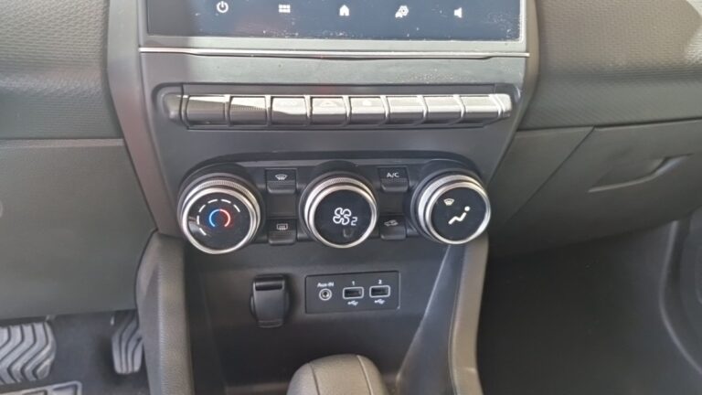 Renault Clio V Société Business E-TECH 140 -21 - Image 18 (July 7, 2026)