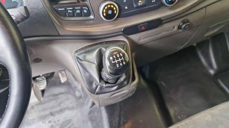 Ford Transit Custom CABINE APPROFONDIE 2.0 Ecoblue 130 Trend Business - Image 19 (July 7, 2026)