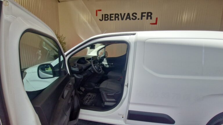 Peugeot Partner LONG 950 KG BLUEHDI 130 SS ASPHALT - Image 10 (July 7, 2026)