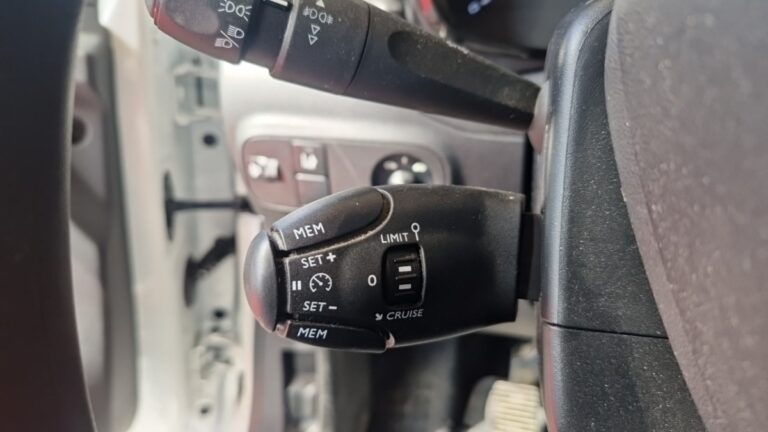 Citroën C3 SOCIETE BLUEHDI 100 SS FEEL - Image 16 (July 7, 2026)
