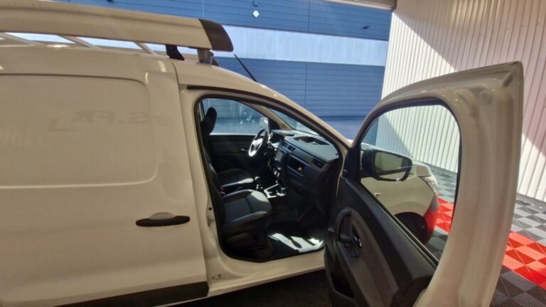 Renault Express Van Confort – Blue dCi 75 - Image 09 (July 7, 2026)