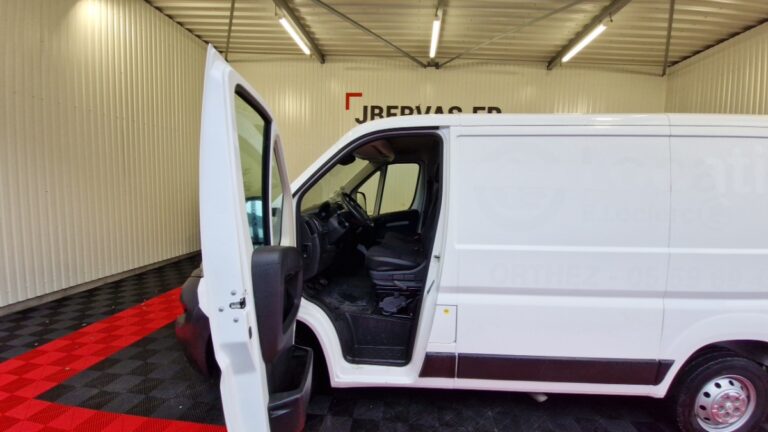 Peugeot Boxer TOLE 333 BLUEHDI 140 SS ASPHALT - Image 10 (July 7, 2026)