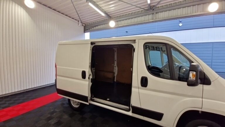 Peugeot Boxer TOLE 333 BLUEHDI 140 SS ASPHALT - Image 12 (July 7, 2026)