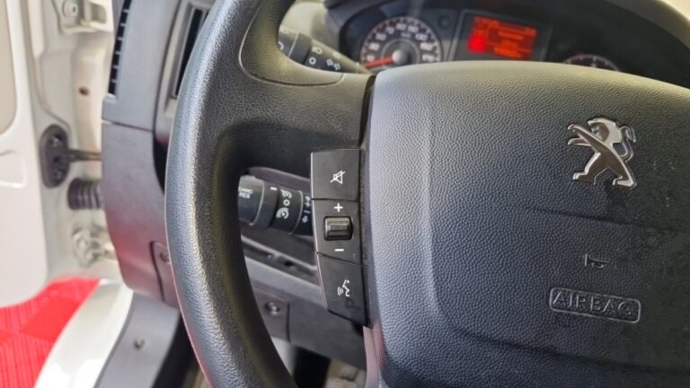 Peugeot Boxer TOLE 333 BLUEHDI 140 SS ASPHALT - Image 19 (July 7, 2026)