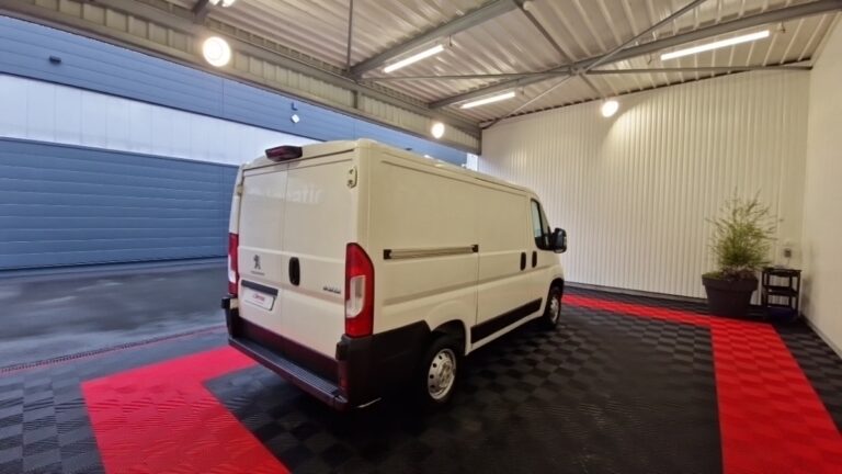 Peugeot Boxer TOLE 333 BLUEHDI 140 SS ASPHALT - Image 05 (July 7, 2026)