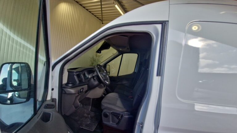Ford Transit t350 2.0 ecoblue 130 ss trend business - Image 10 (July 7, 2026)