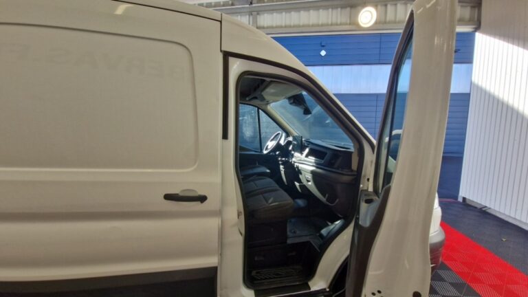 Ford Transit t350 2.0 ecoblue 130 ss trend business - Image 09 (July 7, 2026)