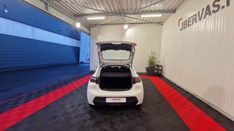 Peugeot 208 affaire PURETECH 75 SS PREMIUM - Image 12 (July 7, 2026)