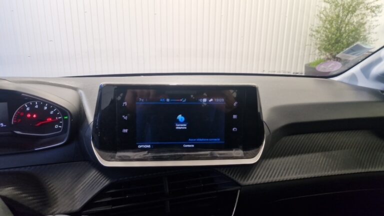 Peugeot 208 affaire PURETECH 75 SS PREMIUM - Image 20 (July 7, 2026)