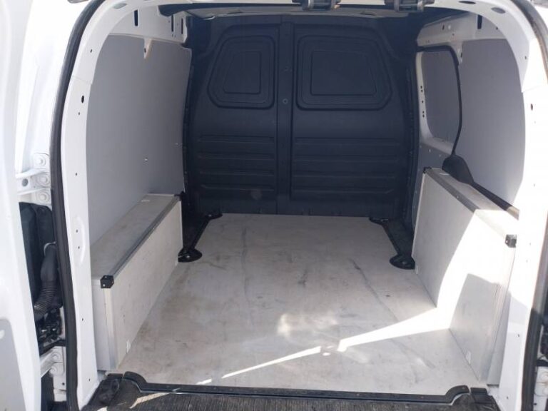 Renault Kangoo Van BLUE DCI 95 GRAND CONFORT- 22 - Image 17 (July 7, 2026)
