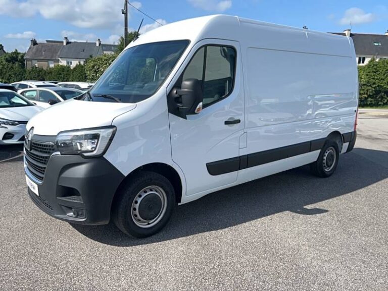 Renault Master FOURGON FGN TRAC F3500 BLUE DCI 135 CONFORT - Image 01 (July 7, 2026)