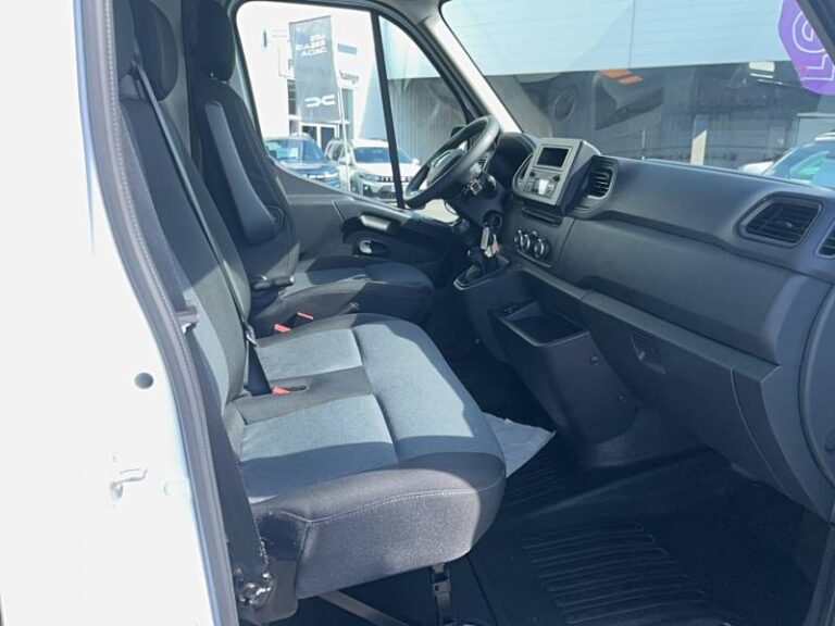 Renault Master FOURGON FGN TRAC F3500 BLUE DCI 135 CONFORT - Image 13 (July 7, 2026)