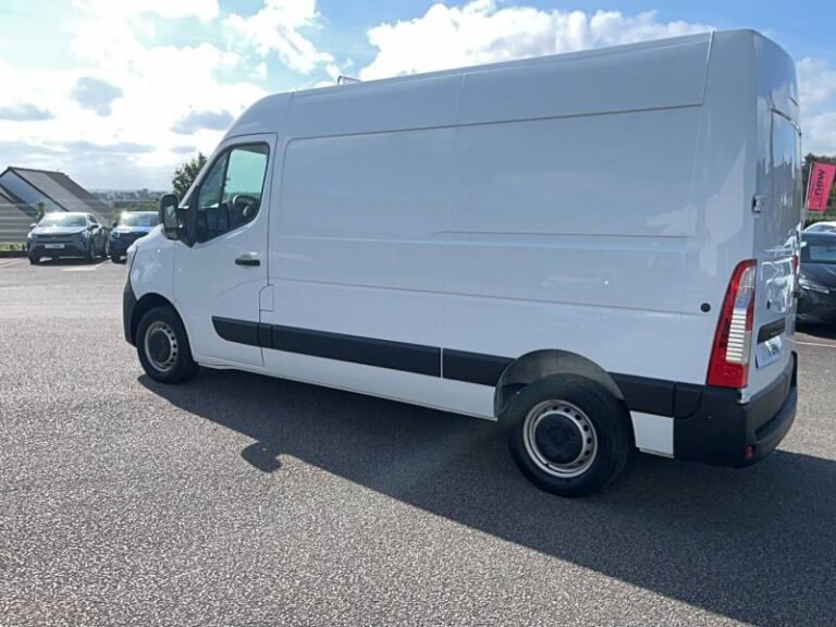 Renault Master FOURGON FGN TRAC F3500 BLUE DCI 135 CONFORT - Image 03 (July 7, 2026)