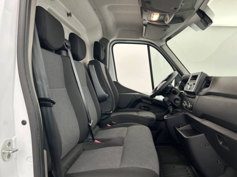 Renault Master FOURGON FGN TRAC F3500 BLUE DCI 135 CONFORT - Image 14 (July 7, 2026)
