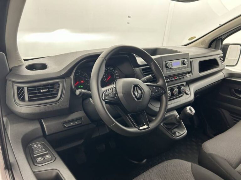 Renault Trafic FGN 3000 KG BLUE DCI 130 CONFORT - Image 10 (July 7, 2026)