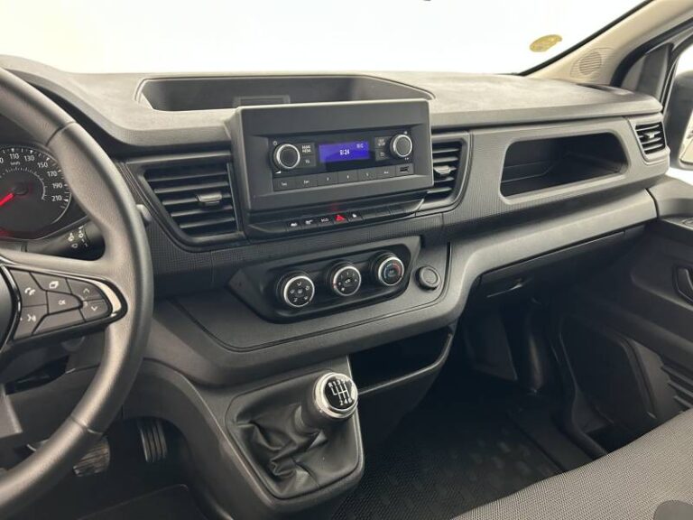 Renault Trafic FGN 3000 KG BLUE DCI 130 CONFORT - Image 12 (July 7, 2026)