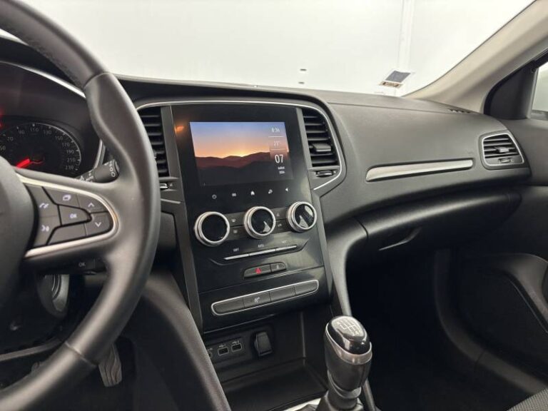 Renault Mégane SOCIETE IV BLUE DCI 115 AIR NAV REVERSIBLE - Image 12 (July 7, 2026)