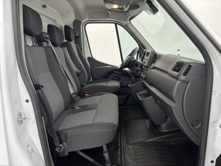Renault Trafic FGN 2800 KG BLUE DCI 110 ESSENTIEL - Image 14 (July 7, 2026)