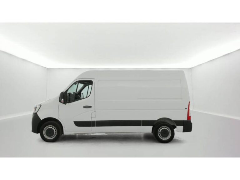 Renault Trafic FGN 2800 KG BLUE DCI 110 ESSENTIEL - Image 02 (July 7, 2026)