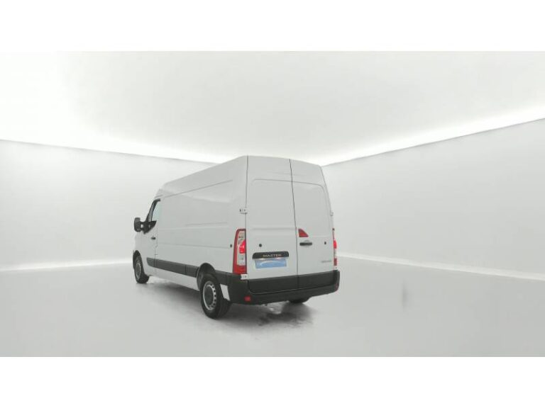 Renault Trafic FGN 2800 KG BLUE DCI 110 ESSENTIEL - Image 03 (July 7, 2026)