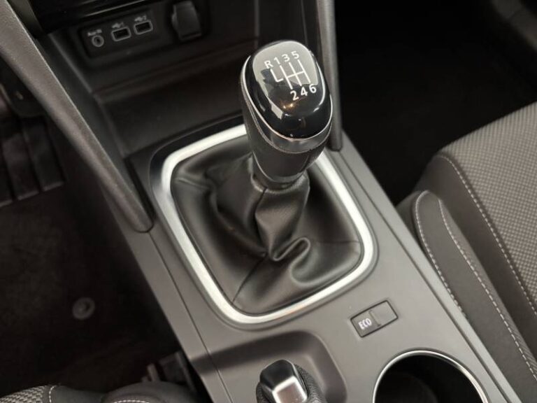 Renault Mégane SOCIETE IV BLUE DCI 115 AIR NAV REVERSIBLE - Image 13 (July 7, 2026)