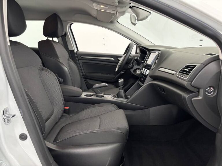 Renault Mégane SOCIETE IV BLUE DCI 115 AIR NAV REVERSIBLE - Image 14 (July 7, 2026)