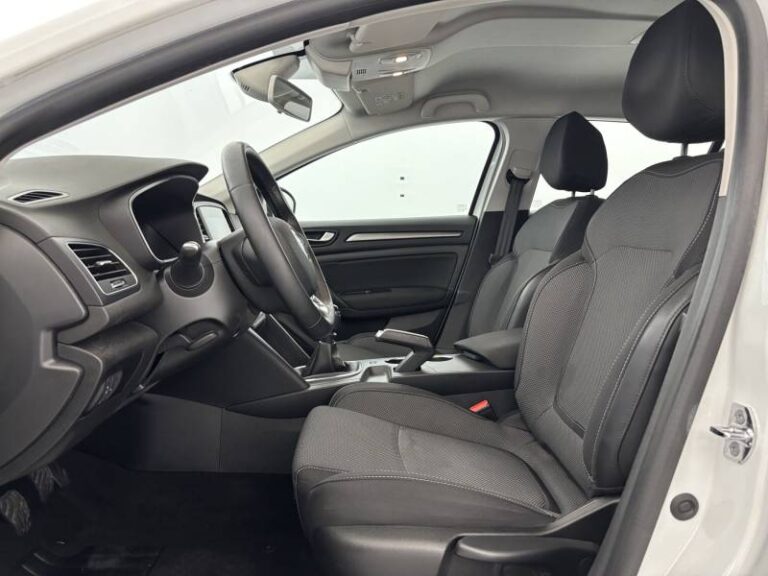 Renault Mégane SOCIETE IV BLUE DCI 115 AIR NAV REVERSIBLE - Image 09 (July 7, 2026)