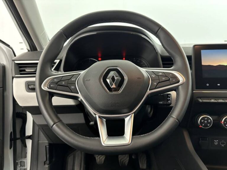 Renault Clio SOCIETE BLUE DCI 100 EVOLUTION REVERSIBLE - Image 15 (July 7, 2026)