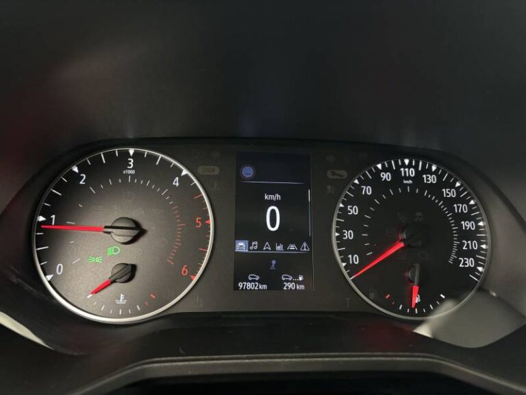 Renault Clio SOCIETE BLUE DCI 100 EVOLUTION REVERSIBLE - Image 17 (July 7, 2026)