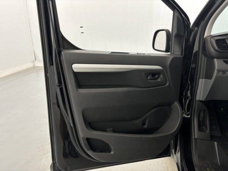 Opel Vivaro FOURGON CA FIXE L2 2.0 DIESEL 120 CH PTAC AUGMENTE PACK CLIM - Image 13 (July 7, 2026)