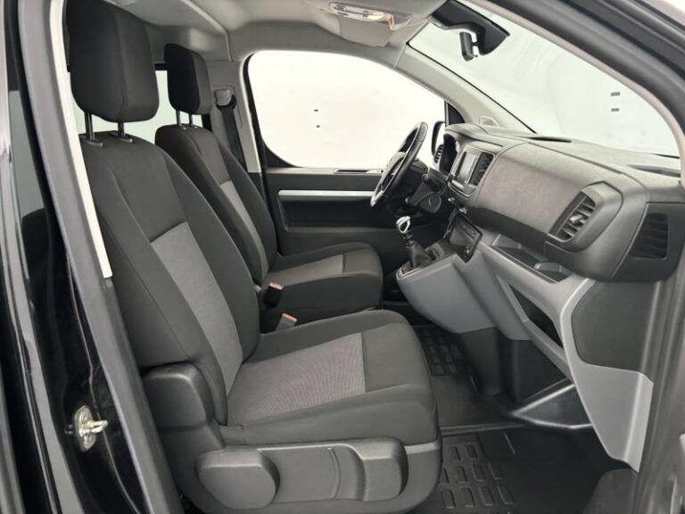 Opel Vivaro FOURGON CA FIXE L2 2.0 DIESEL 120 CH PTAC AUGMENTE PACK CLIM - Image 16 (July 7, 2026)