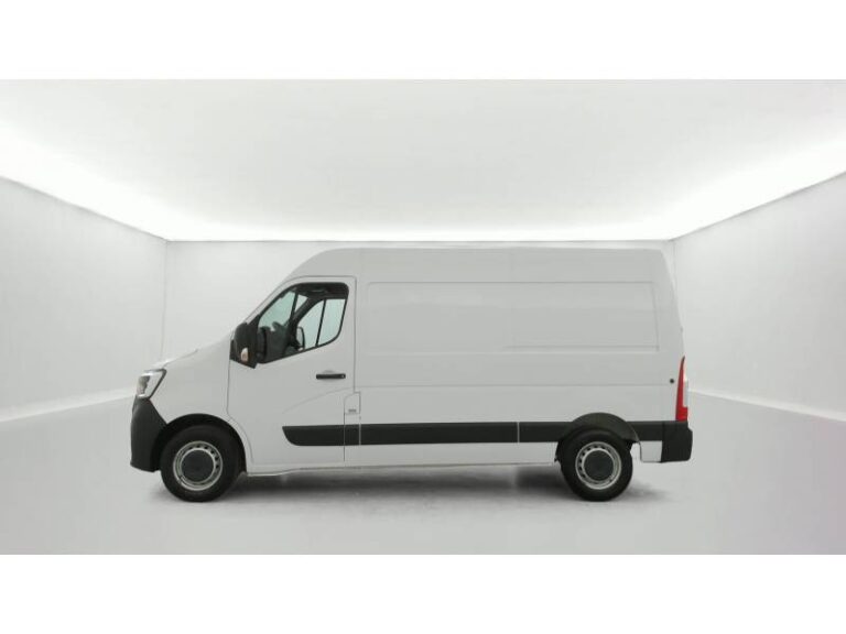 Renault Master FOURGON FGN TRAC F3500 BLUE DCI 135 CONFORT - Image 02 (July 7, 2026)