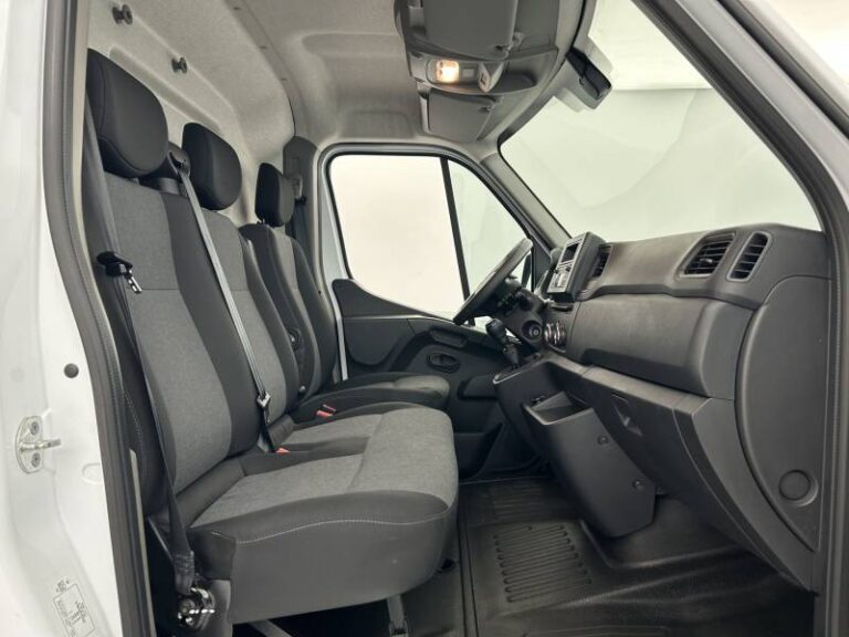 Renault Master FOURGON FGN TRAC F3500 BLUE DCI 135 CONFORT - Image 14 (July 7, 2026)