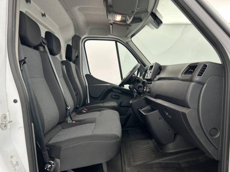Renault Master FOURGON FGN TRAC F3500 BLUE DCI 135 CONFORT - Image 14 (July 7, 2026)