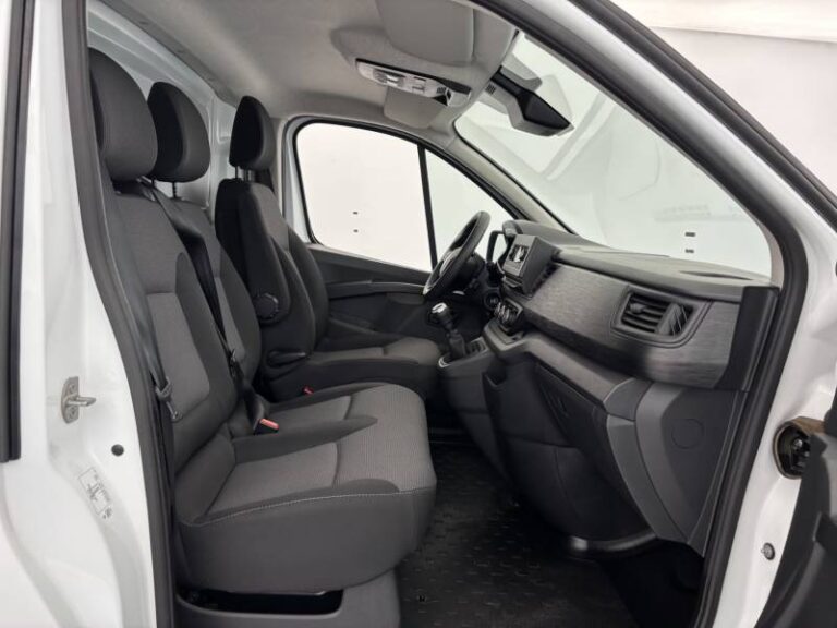 Renault Trafic FGN 3000 KG BLUE DCI 130 CONFORT - Image 11 (July 7, 2026)