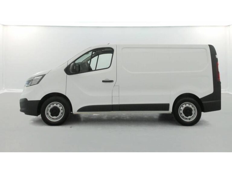 Renault Trafic FGN 3000 KG BLUE DCI 130 CONFORT - Image 02 (July 7, 2026)