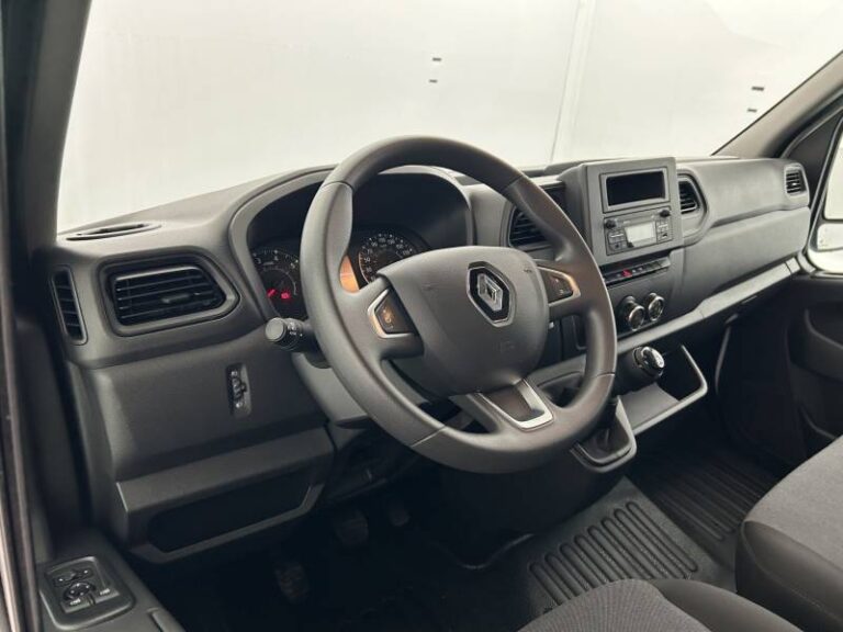 Renault Master FOURGON FGN TRAC F3500 BLUE DCI 135 CONFORT - Image 10 (July 7, 2026)