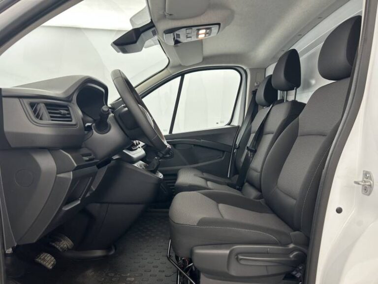 Renault Trafic FG BLUE DCI 130 3T GSR2 ADVANCE - Image 09 (July 7, 2026)