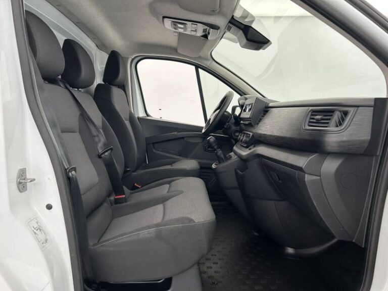 Renault Trafic FGN 2800 KG BLUE DCI 110 ESSENTIEL - Image 14 (July 7, 2026)