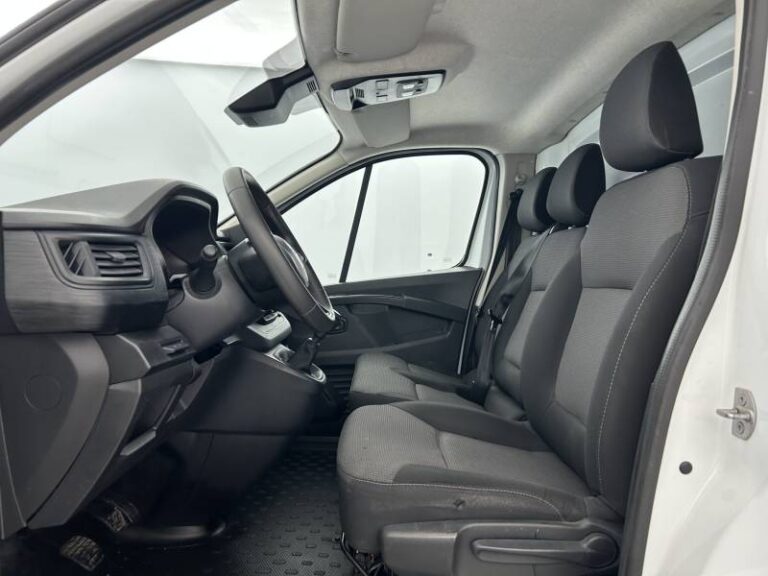 Renault Trafic FGN 2800 KG BLUE DCI 110 ESSENTIEL - Image 09 (July 7, 2026)