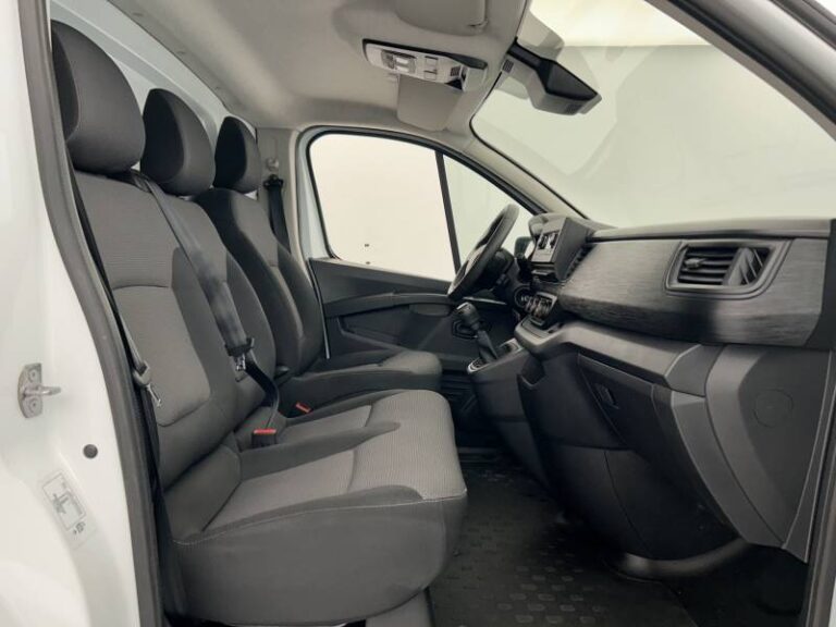 Renault Trafic FGN 2800 KG BLUE DCI 110 ESSENTIEL - Image 14 (July 7, 2026)