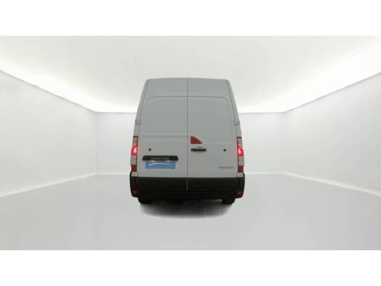 Renault Master FOURGON FGN TRAC F3300 BLUE DCI 135 CONFORT - Image 04 (July 7, 2026)