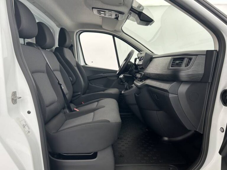 Renault Trafic FG BLUE DCI 130 3T GSR2 ADVANCE - Image 14 (July 7, 2026)