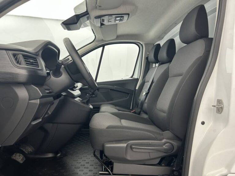 Renault Trafic FG BLUE DCI 130 3T GSR2 ADVANCE - Image 09 (July 7, 2026)
