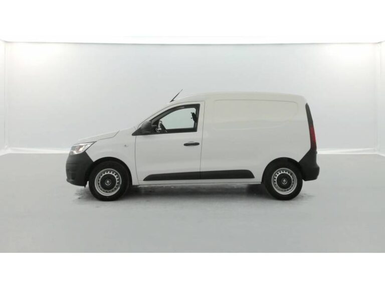 Renault Express (30) VAN BLUE DCI 75 – 22 CONFORT - Image 02 (July 7, 2026)